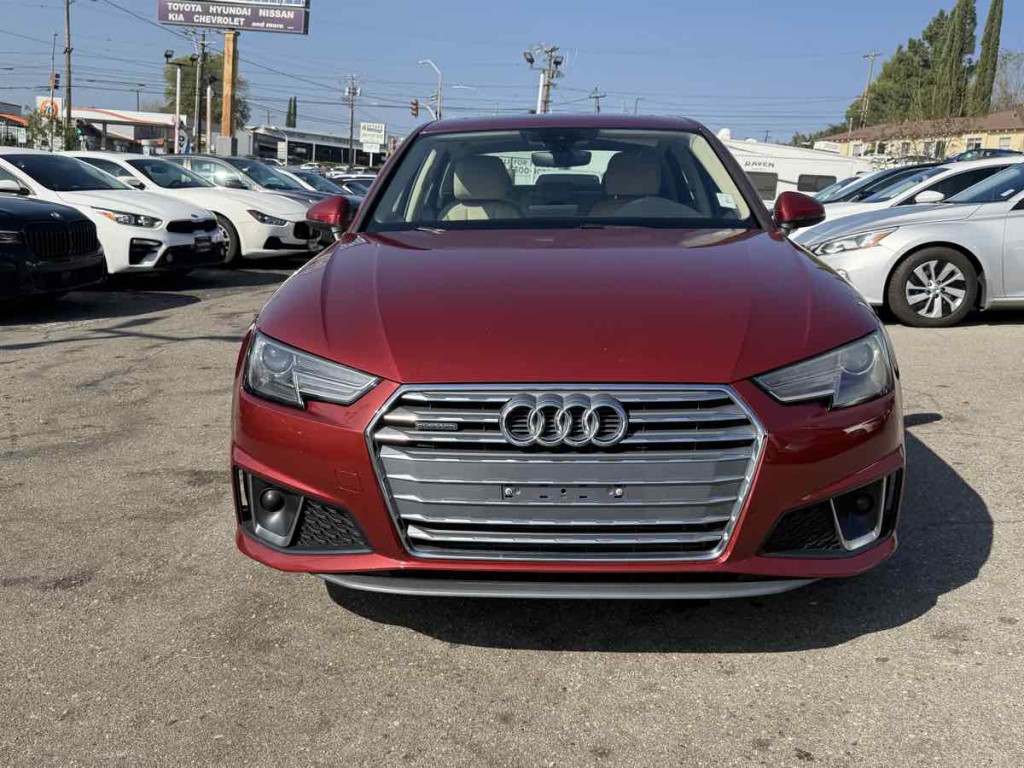 2019 Audi A4 Image 2
