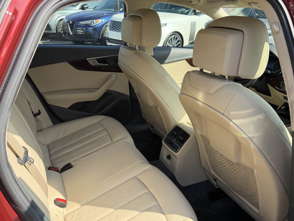 2019 Audi A4 Image 13