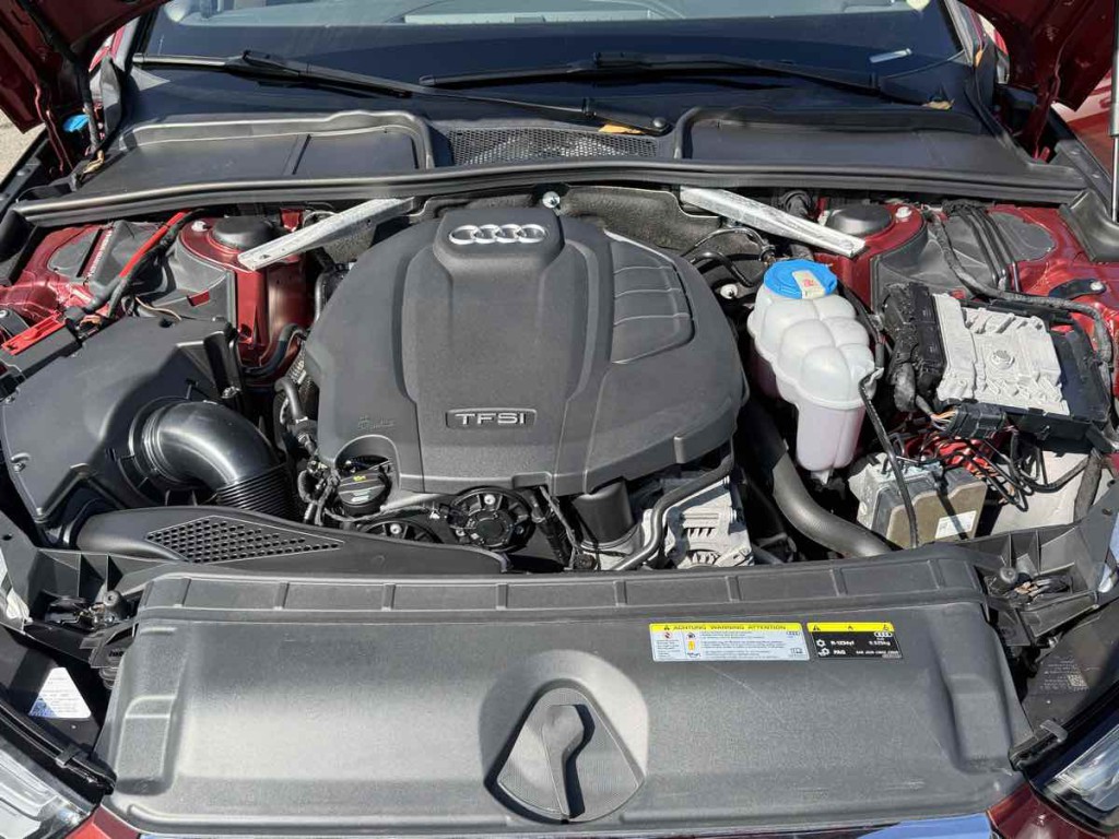 2019 Audi A4 Image 17