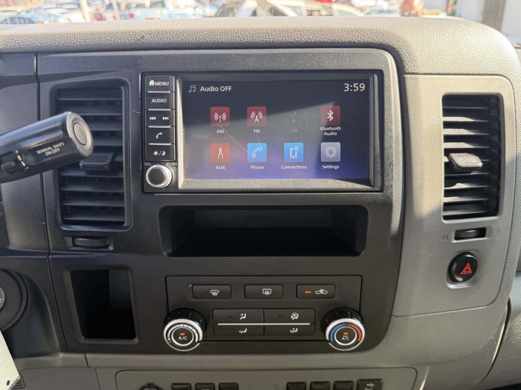 2019 Nissan NV Image 12