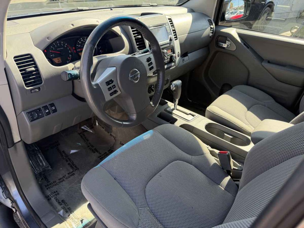 2018 Nissan Frontier Image 11