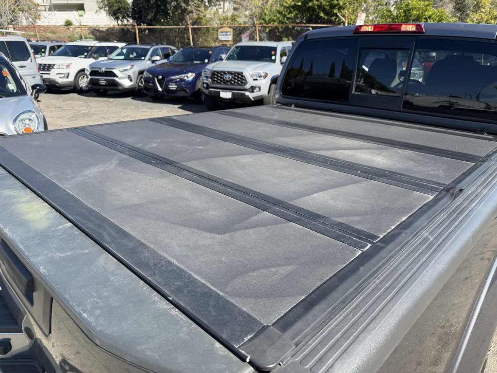 2018 Nissan Frontier Image 22