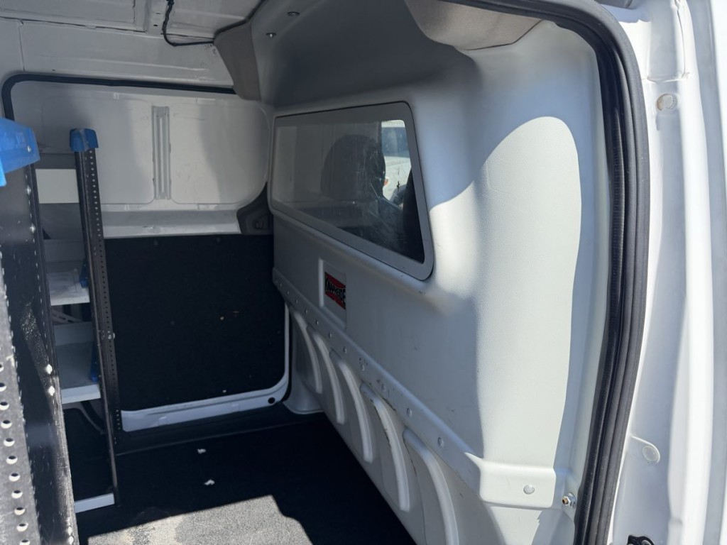 2017 Chevrolet Express Image 16