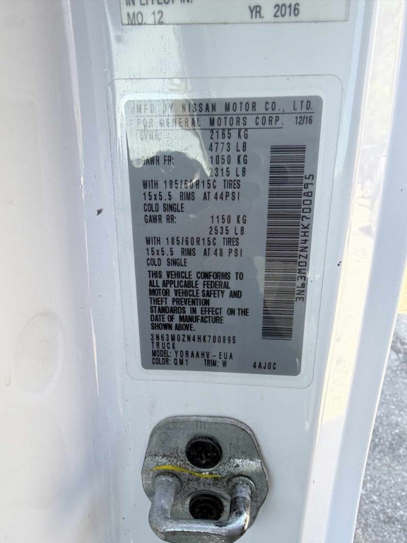 2017 Chevrolet Express Image 24