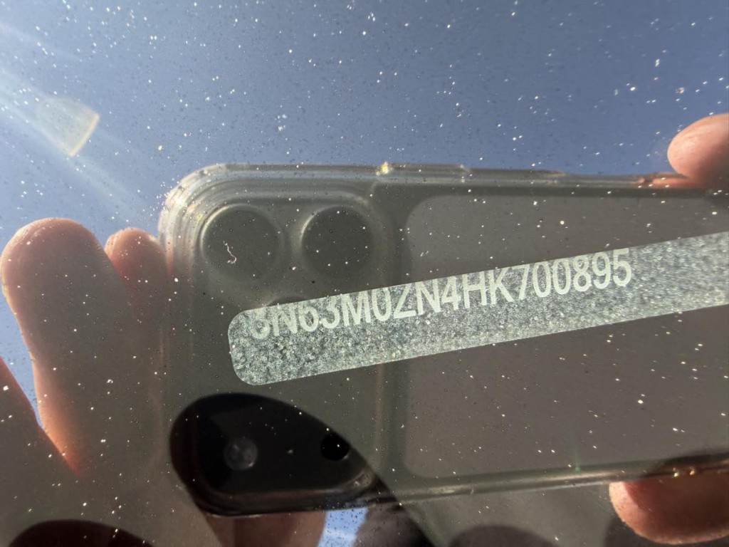 2017 Chevrolet Express Image 25