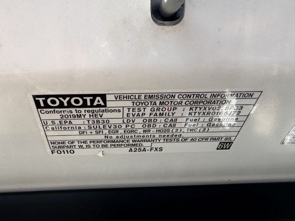 2019 Toyota Camry Image 26