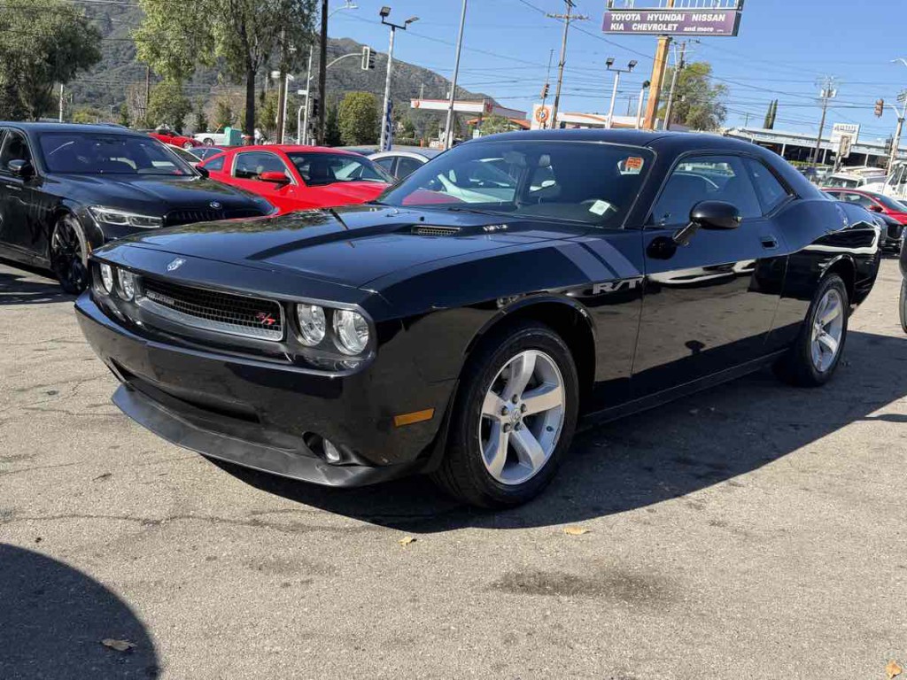 2009 Dodge Challenger Image 3