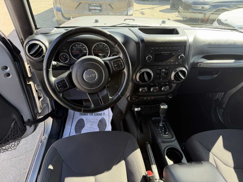 2015 Jeep Wrangler Unlimited Image 19