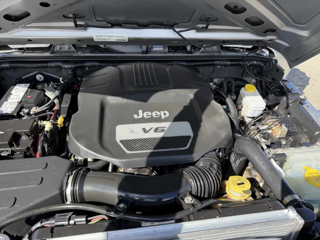 2015 Jeep Wrangler Unlimited Image 20