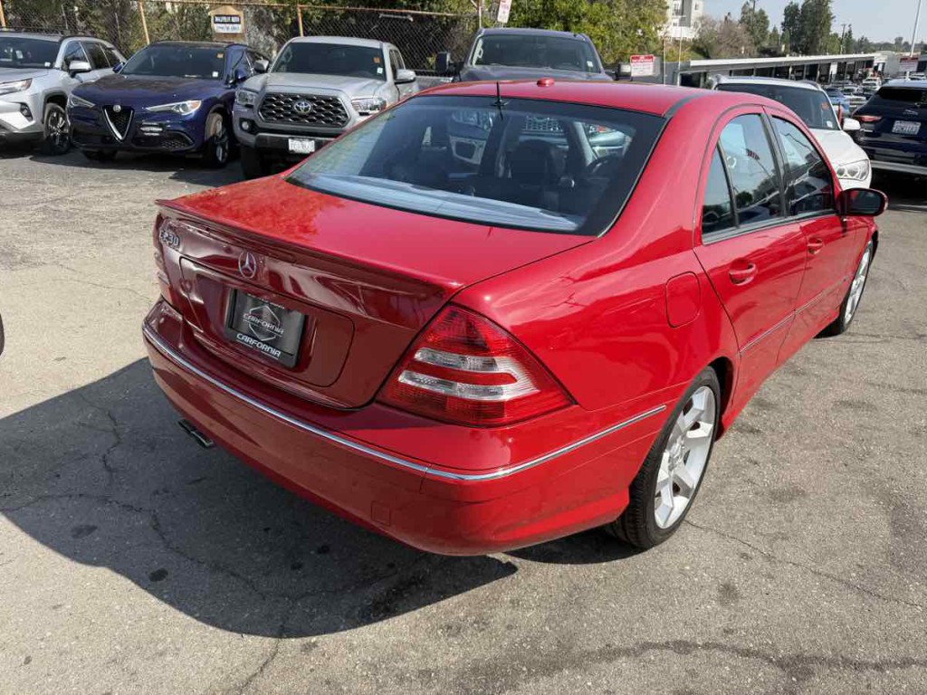 2007 Mercedes-Benz C-Class Image 6