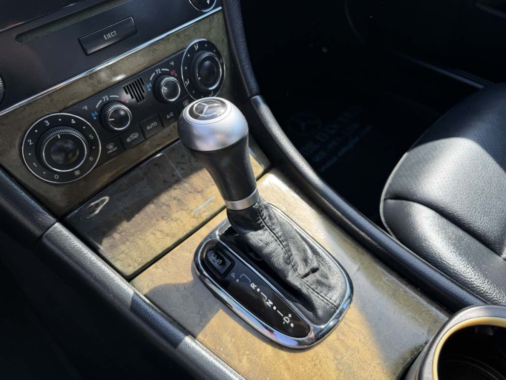 2007 Mercedes-Benz C-Class Image 13