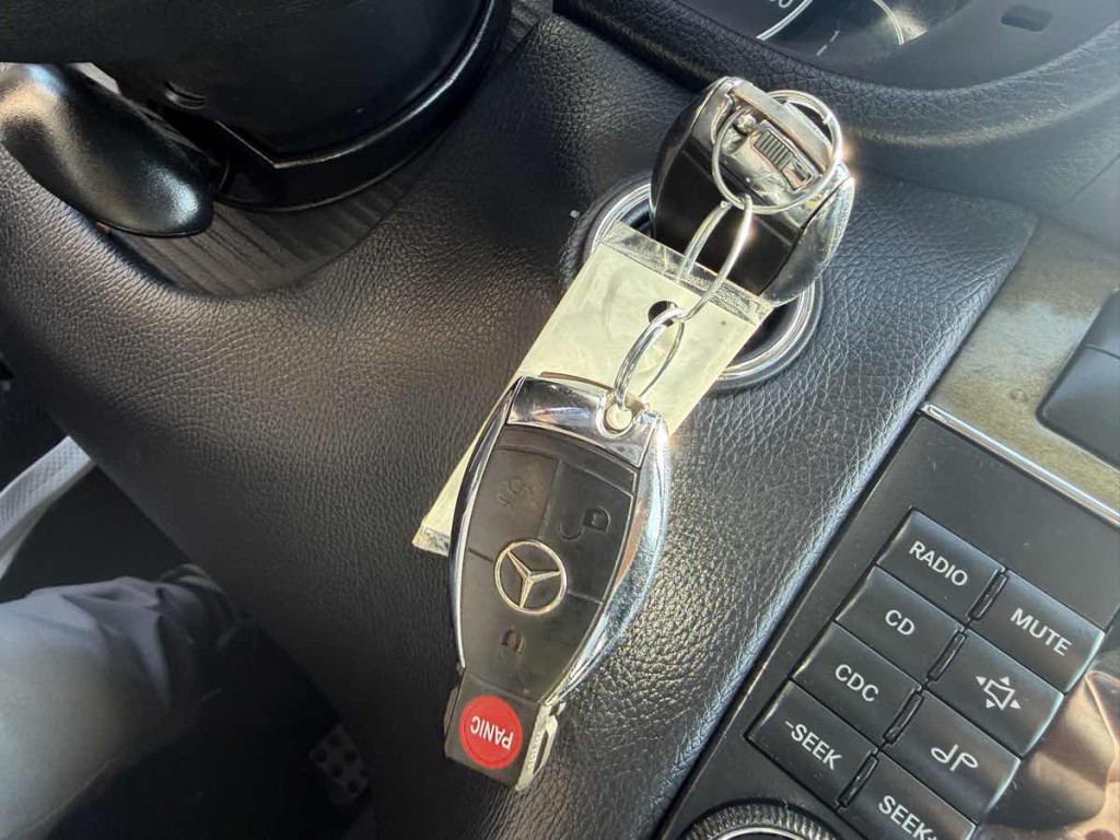 2007 Mercedes-Benz C-Class Image 19