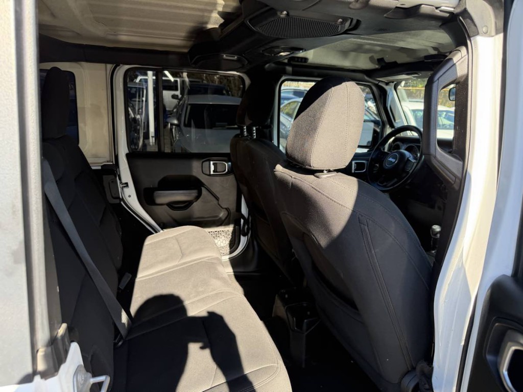 2018 Jeep Wrangler Unlimited Image 11
