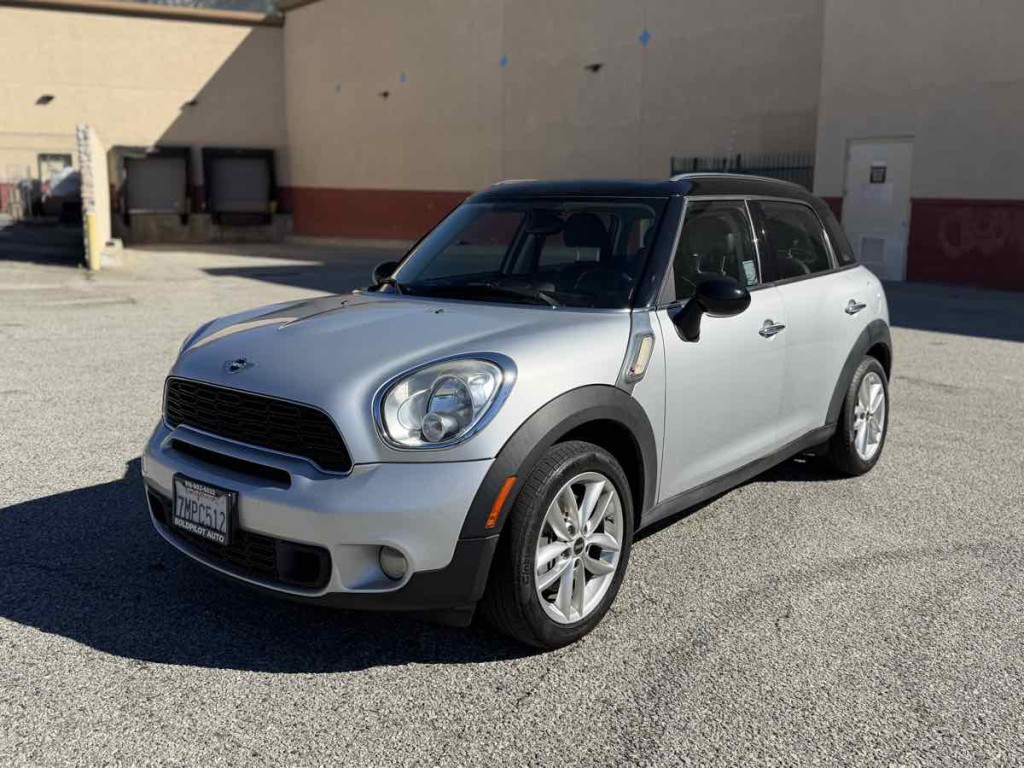 2014 MINI Countryman Image 4