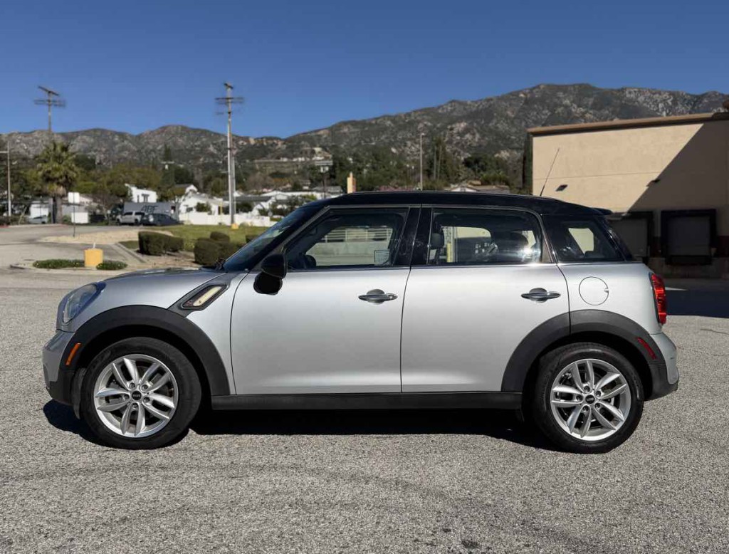 2014 MINI Countryman Image 5