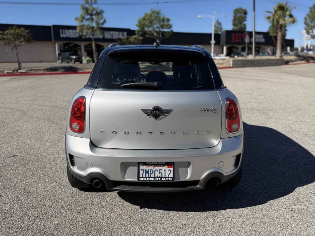 2014 MINI Countryman Image 8