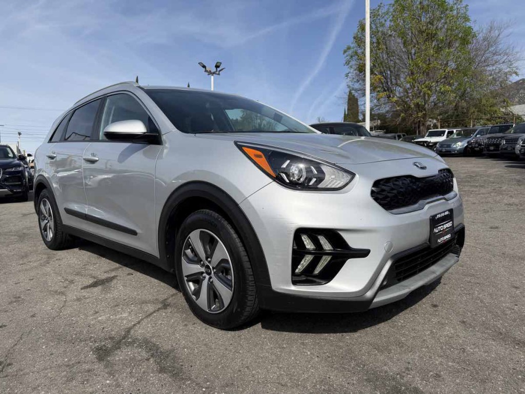 2020 Kia Niro Image 1