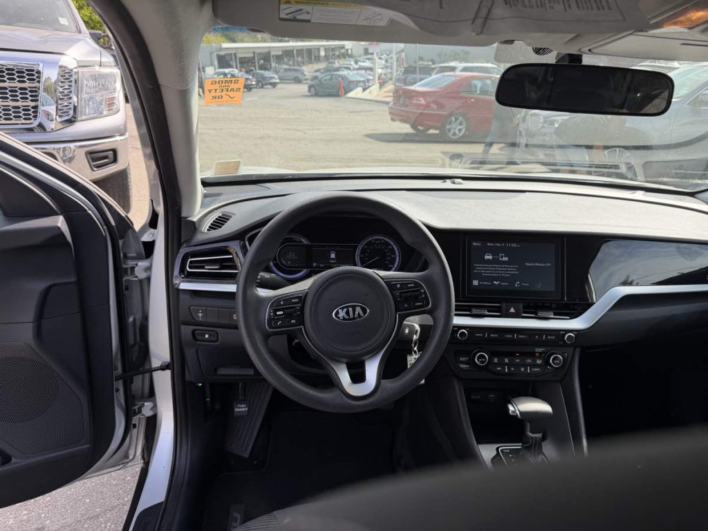 2020 Kia Niro Image 9