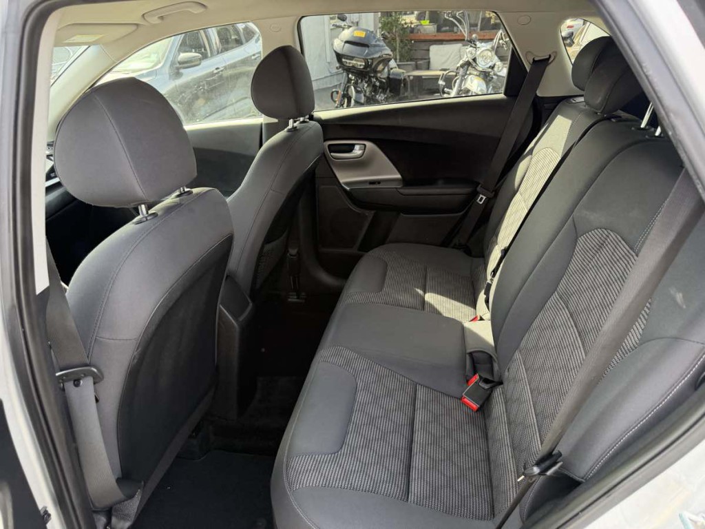 2020 Kia Niro Image 14