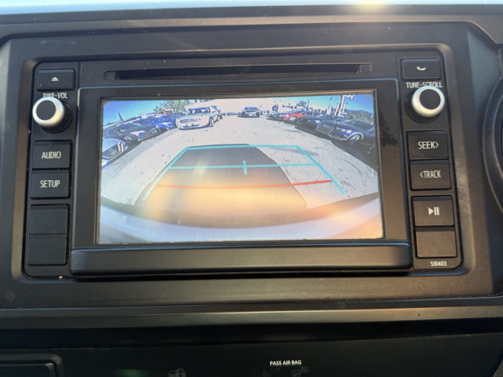 2019 Toyota Tacoma Image 23