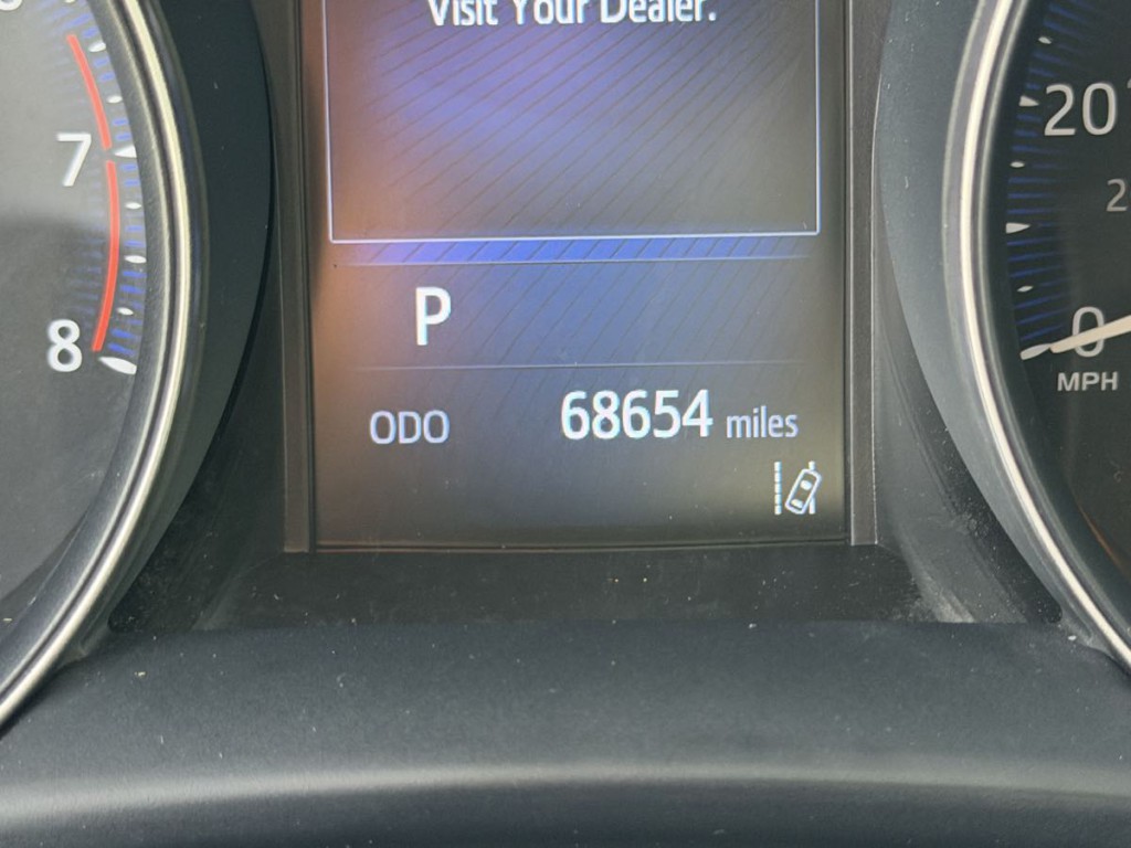 2018 Toyota C-HR Image 23