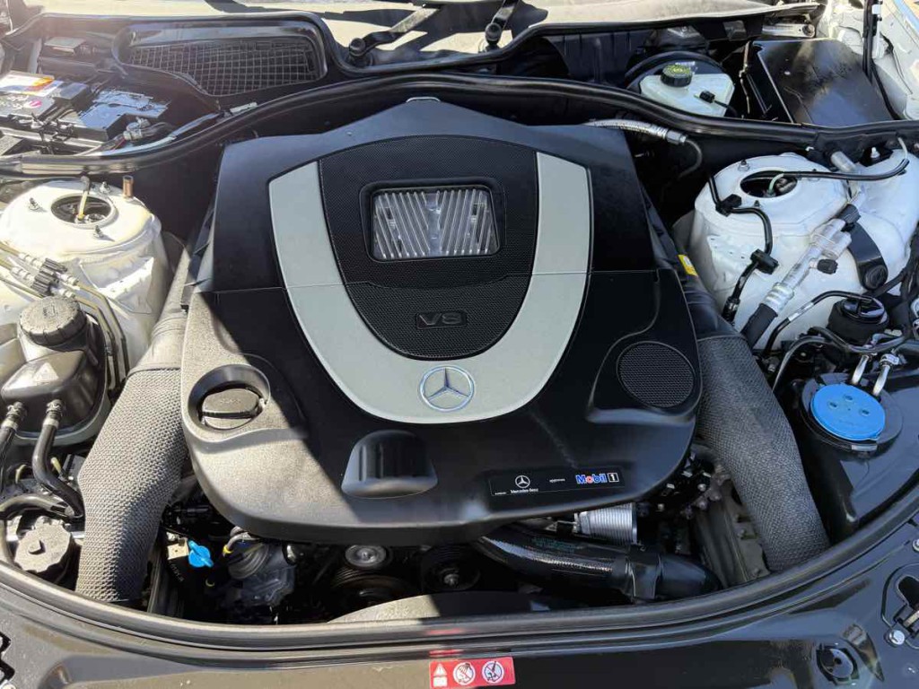 2011 Mercedes-Benz S-Class Image 8