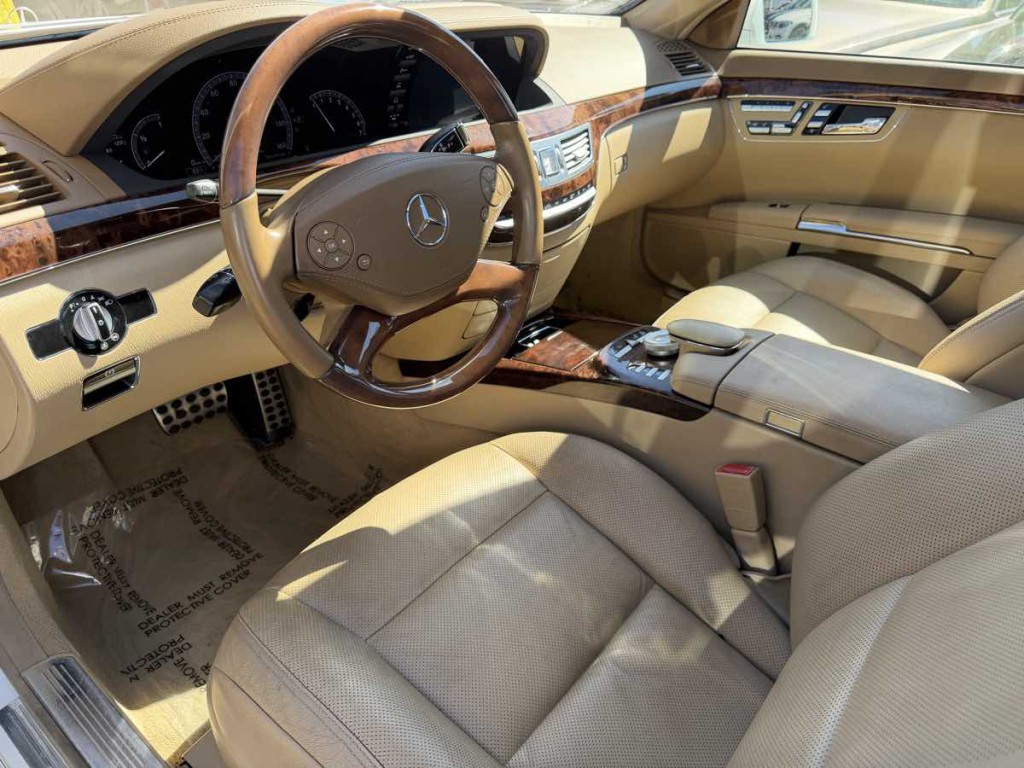 2011 Mercedes-Benz S-Class Image 13