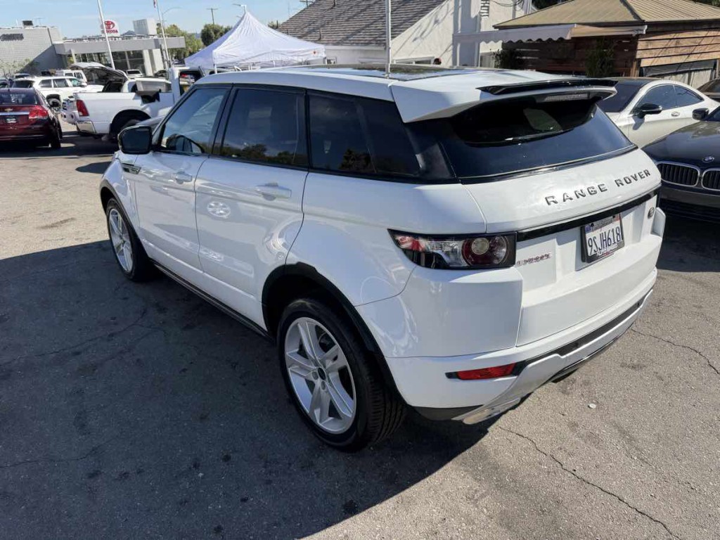 2012 Land Rover Range Rover Evoque Image 4