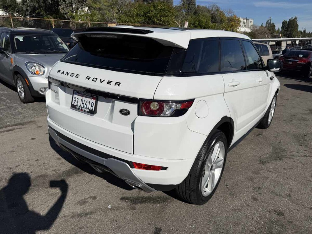 2012 Land Rover Range Rover Evoque Image 6