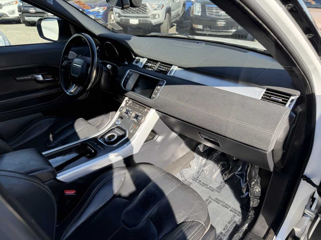 2012 Land Rover Range Rover Evoque Image 8