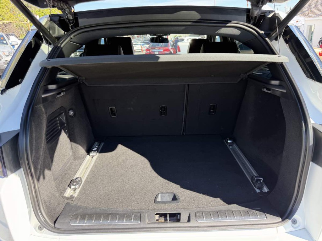 2012 Land Rover Range Rover Evoque Image 12