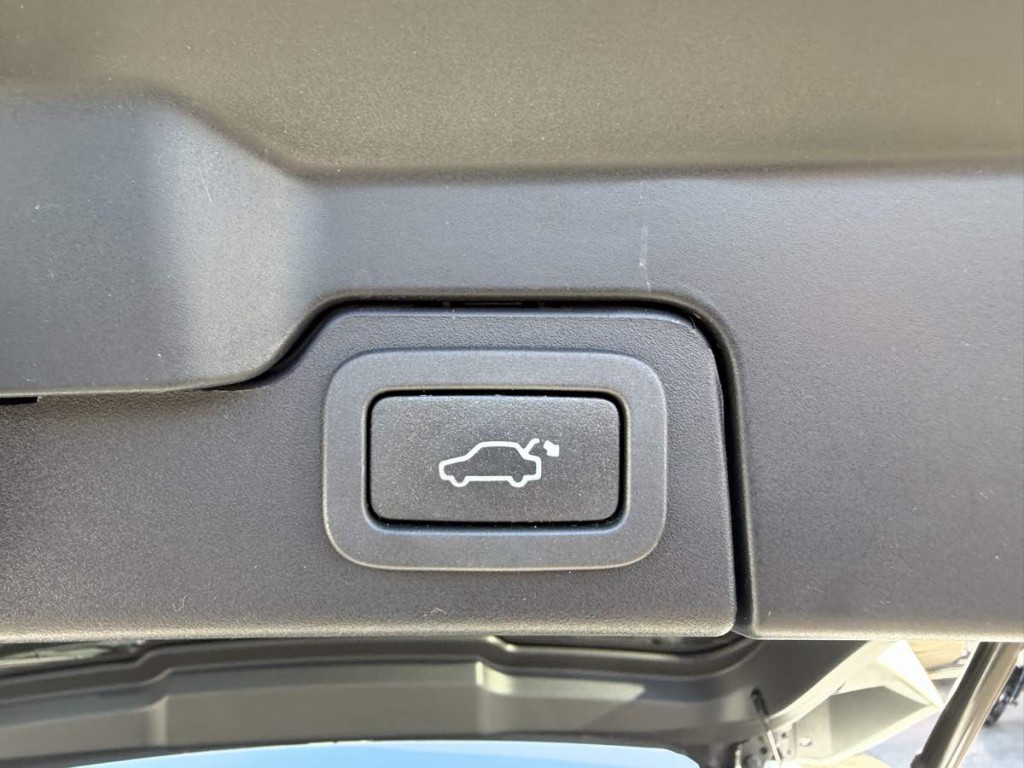 2012 Land Rover Range Rover Evoque Image 16