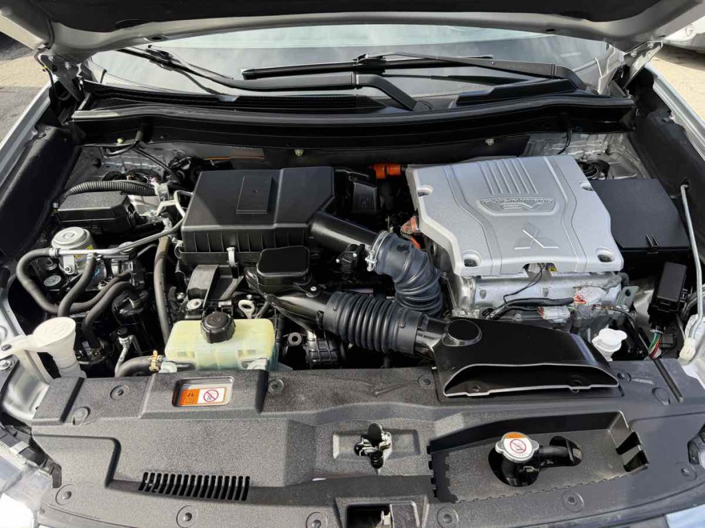 2018 Mitsubishi Outlander Image 20