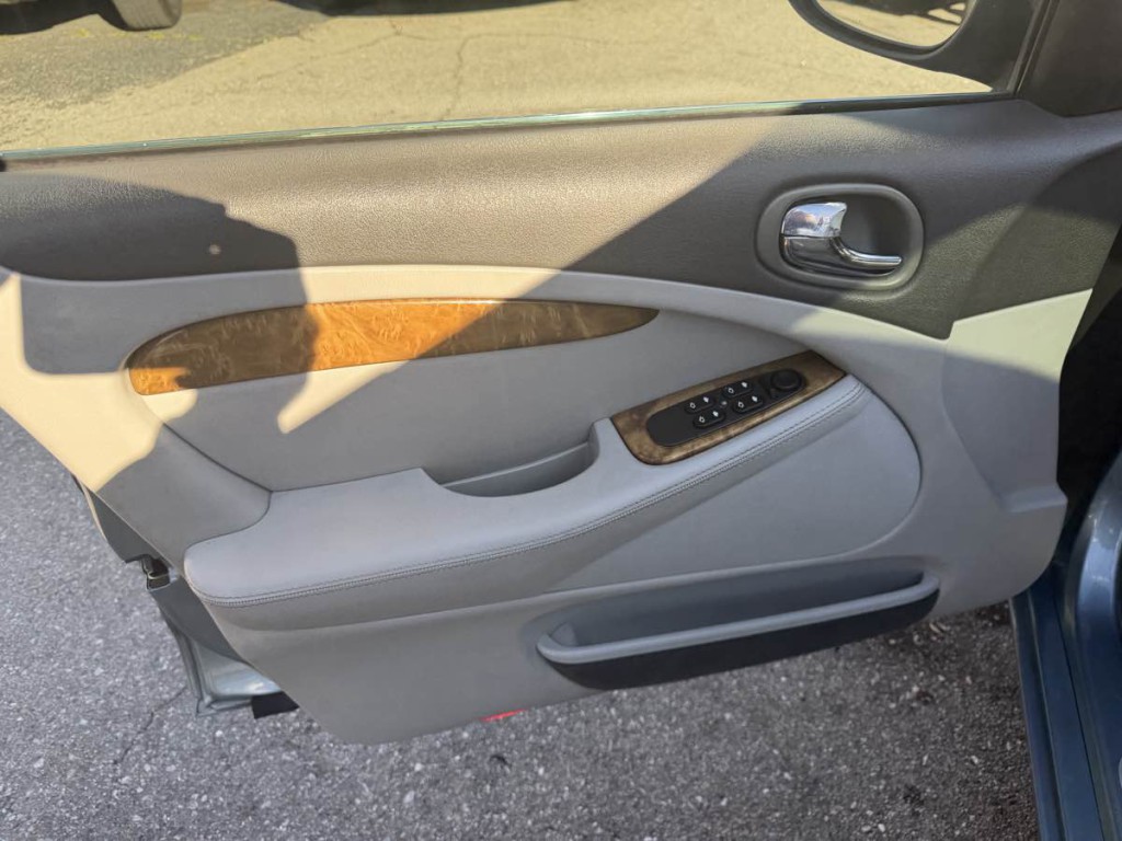 2006 Jaguar S-TYPE Image 9