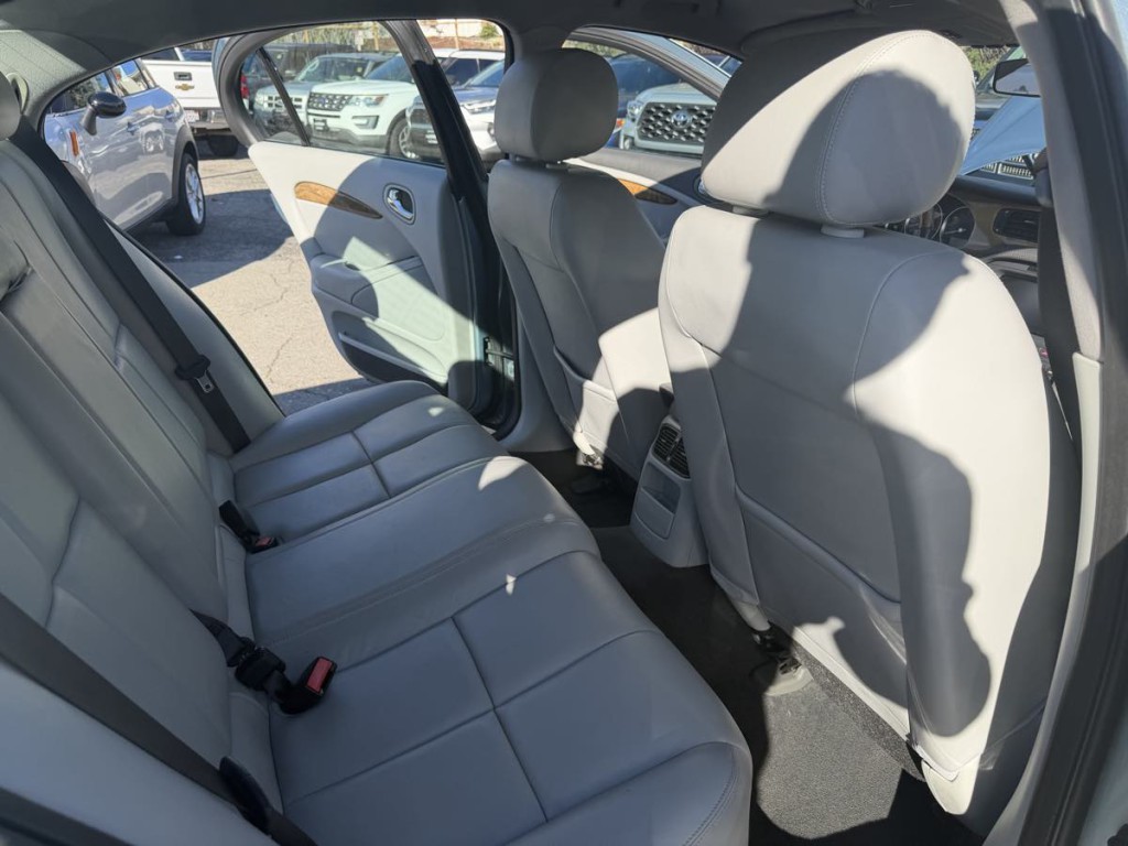 2006 Jaguar S-TYPE Image 17