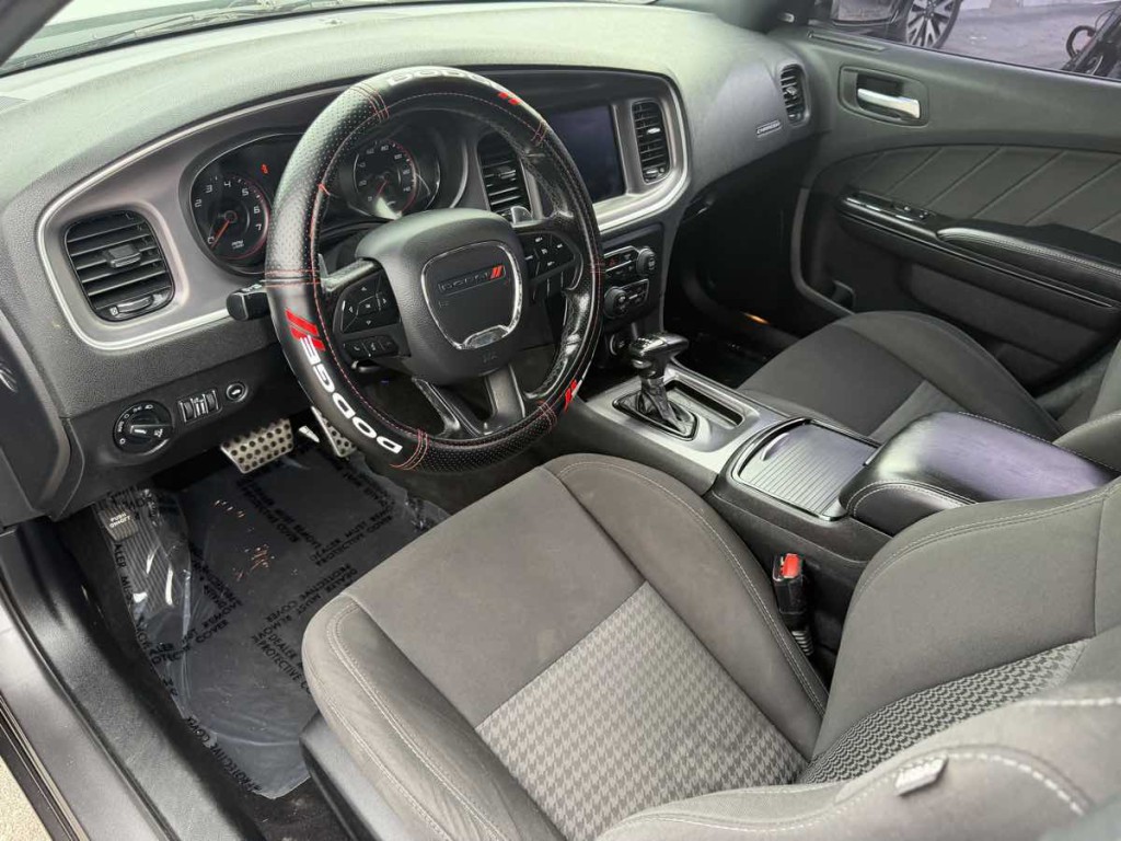 2019 Dodge Charger Image 11