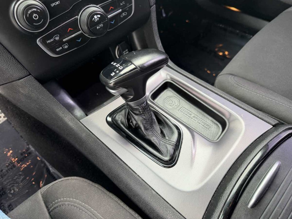 2019 Dodge Charger Image 15