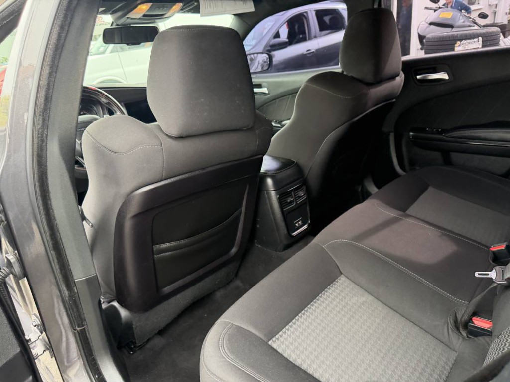 2019 Dodge Charger Image 18