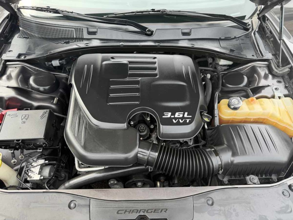 2019 Dodge Charger Image 19