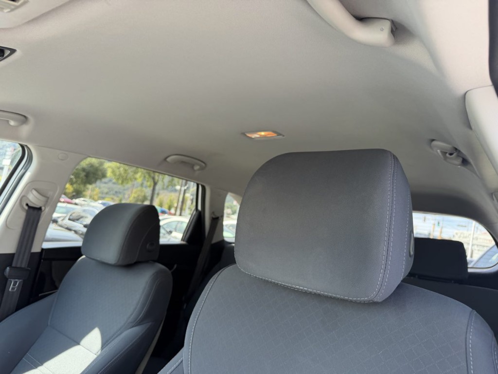 2017 Kia Sorento Image 11