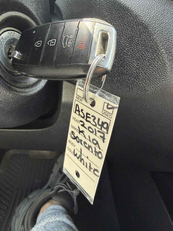 2017 Kia Sorento Image 26