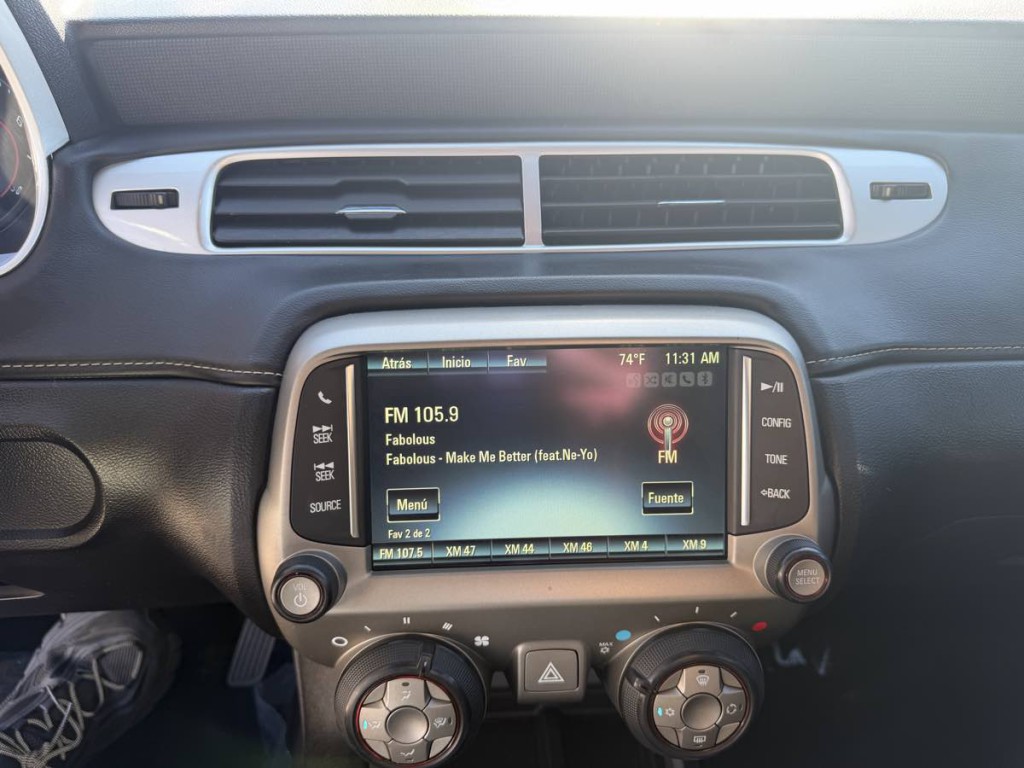 2015 Chevrolet Camaro Image 12