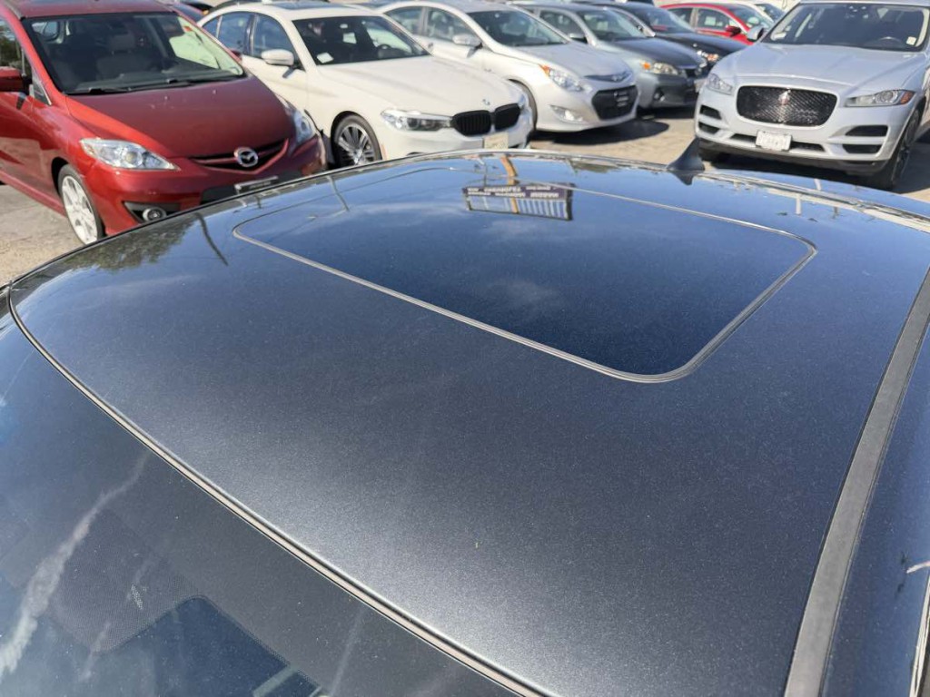 2015 Chevrolet Camaro Image 15