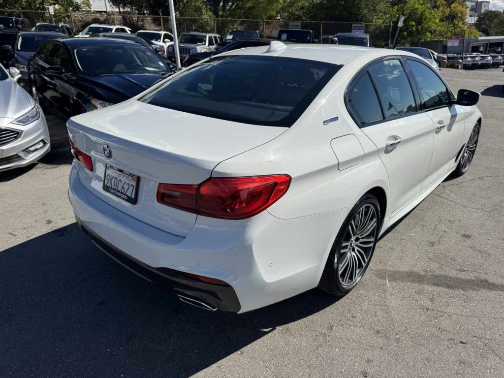 2018 BMW 5 Series Image 6