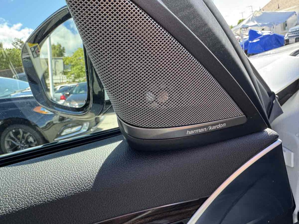 2018 BMW 5 Series Image 22