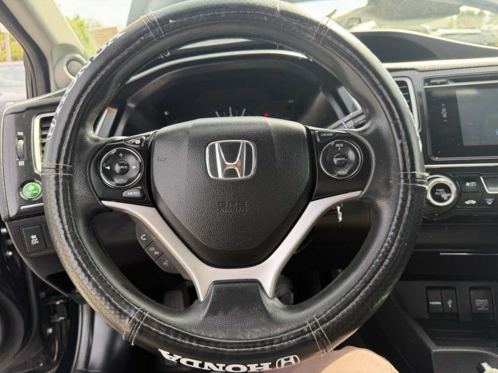 2015 Honda Civic Image 11