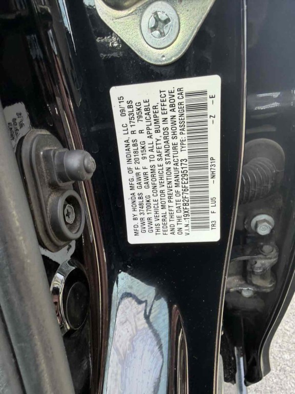 2015 Honda Civic Image 21