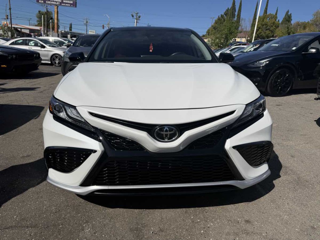2024 Toyota Camry Image 2