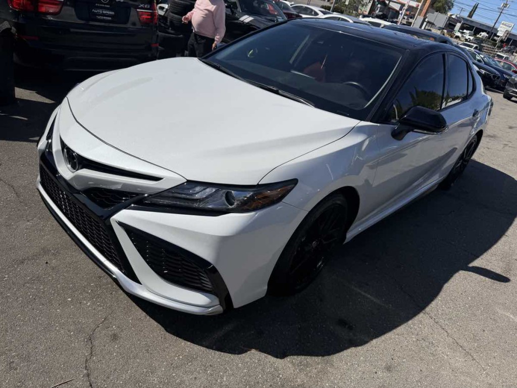 2024 Toyota Camry Image 3