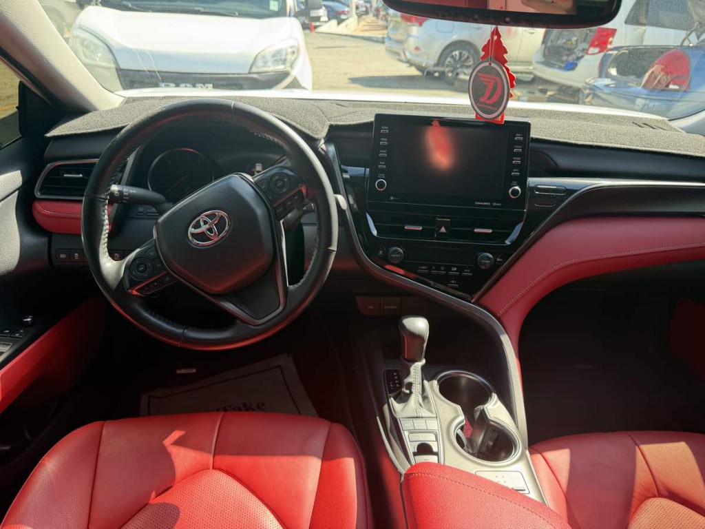 2024 Toyota Camry Image 11